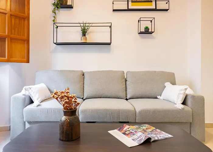 Charming 2 Bedroom Apartment At San Marcos Plaza By Ocityzen