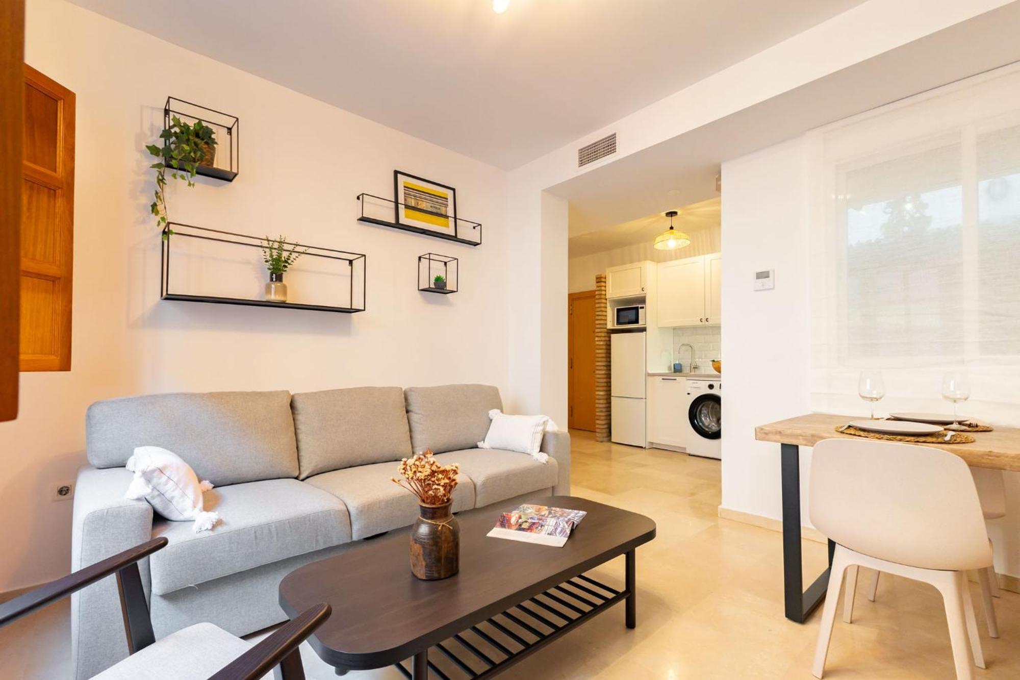 Charming 2 Bedroom At San Marcos Plaza By Ocityzen Sewilla